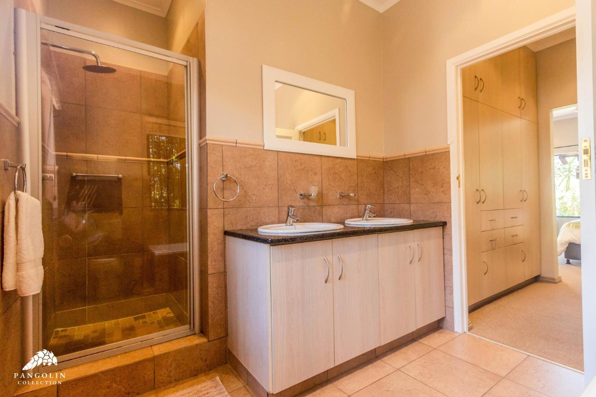 Aleah, Cathkin Estates By Euphoric Leisure Villa Champagne Valley Bagian luar foto